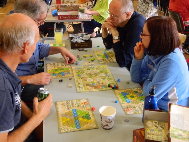 TringCon September 2014 - The Castles of Burgundy